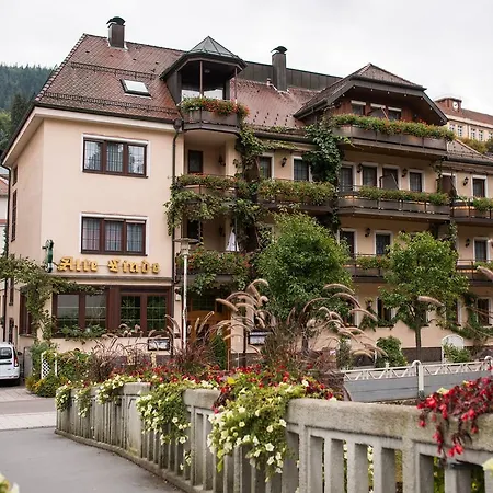 Restaurant Alte Linde ホテル