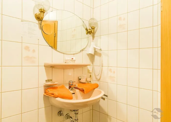 ホテル Restaurant Alte Linde